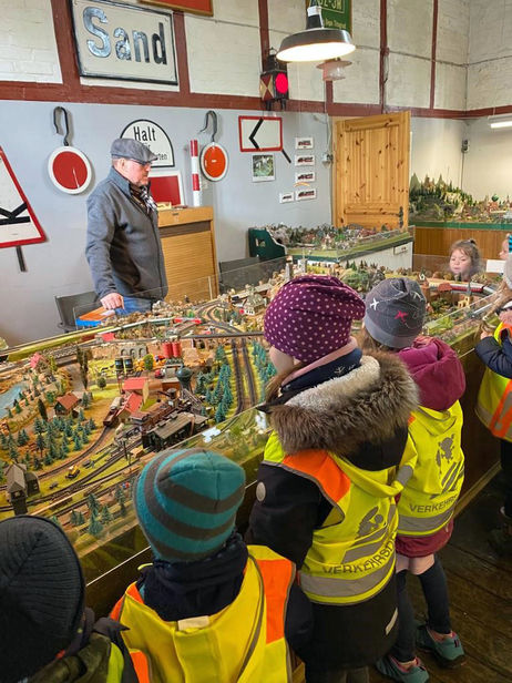 Exkursion zum Eisenbahnmuseum in Naumburg